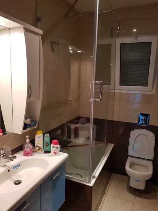 Lovely Apartment Near Tunis Mall - Lac2 Tunis Exterior foto